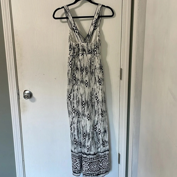 Ann Taylor Factory NWT 100% Linen Maxi Crisscross Black/White Print Dress Sz 2P - Picture 7 of 12